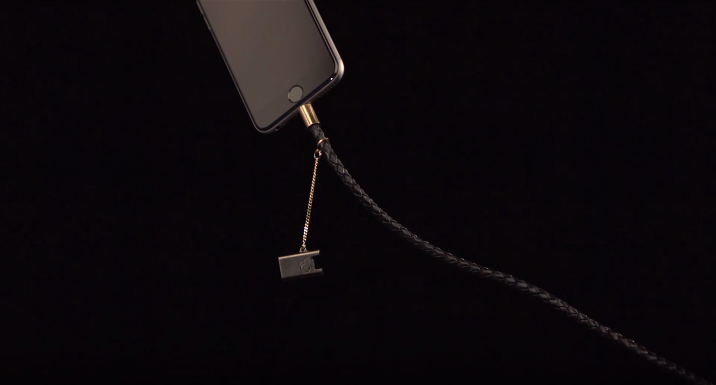 Bolt ブレスレット | 高級iPhone充電器